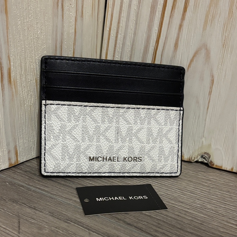 Michael Kors Black and White Pebbled Leather Card Holder (Unisex)